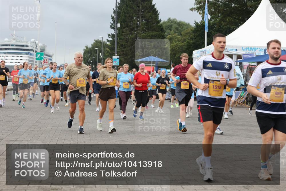 13.09.2026 - Kiel Lauf Andreas Tolksdorf http://msf.ph/oto/10413918 13.09.2026 10:04:47 Kiellinie 9306, 4, 9916, 1228, 2696, 1518, 893 meine-sportfotos.de