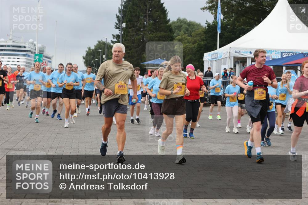 13.09.2026 - Kiel Lauf Andreas Tolksdorf http://msf.ph/oto/10413928 13.09.2026 10:04:49 Kiellinie 7157, 4, 01, 9306, 1605, 39, 9916, 586, 445, 1074, 113, 1228, 5843 meine-sportfotos.de