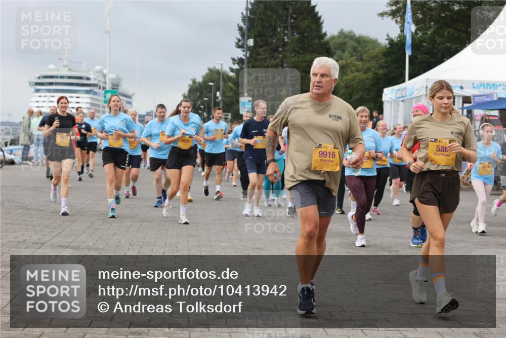 13.09.2026 - Kiel Lauf Andreas Tolksdorf http://msf.ph/oto/10413942 13.09.2026 10:04:50 Kiellinie 1605, 9306, 11087, 2254, 101, 38, 9916, 696, 586, 101, 1074 meine-sportfotos.de