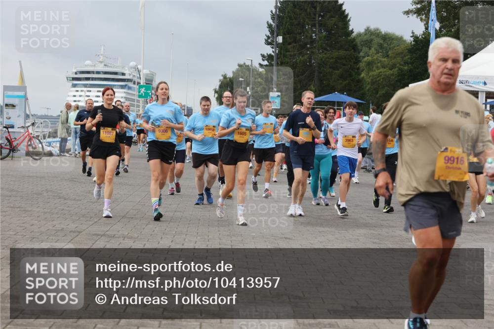 13.09.2026 - Kiel Lauf Andreas Tolksdorf http://msf.ph/oto/10413957 13.09.2026 10:04:51 Kiellinie 10660, 9306, 1605, 3963, 11087, 1546, 9916 meine-sportfotos.de