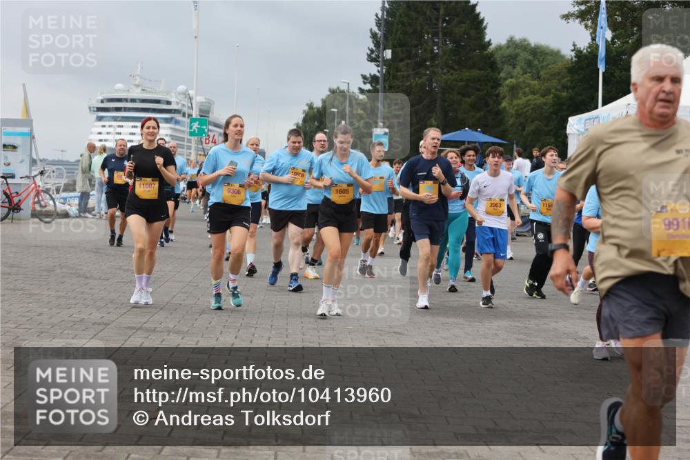 13.09.2026 - Kiel Lauf Andreas Tolksdorf http://msf.ph/oto/10413960 13.09.2026 10:04:51 Kiellinie 11087, 4, 9306, 0660, 1605, 3963, 1154, 819, 9916 meine-sportfotos.de