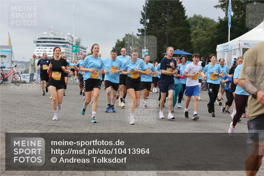 13.09.2026 - Kiel Lauf Andreas Tolksdorf http://msf.ph/oto/10413964 13.09.2026 10:04:51 Kiellinie 33251, 11087, 4, 9306, 10660, 1605, 11546 meine-sportfotos.de