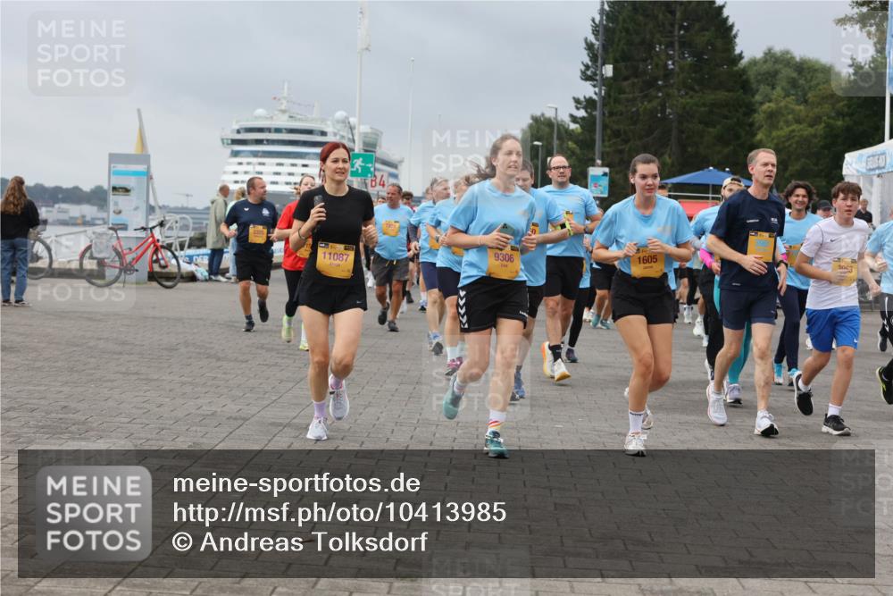 13.09.2026 - Kiel Lauf Andreas Tolksdorf http://msf.ph/oto/10413985 13.09.2026 10:04:52 Kiellinie 38, 11087, 4, 9306, 1605 meine-sportfotos.de