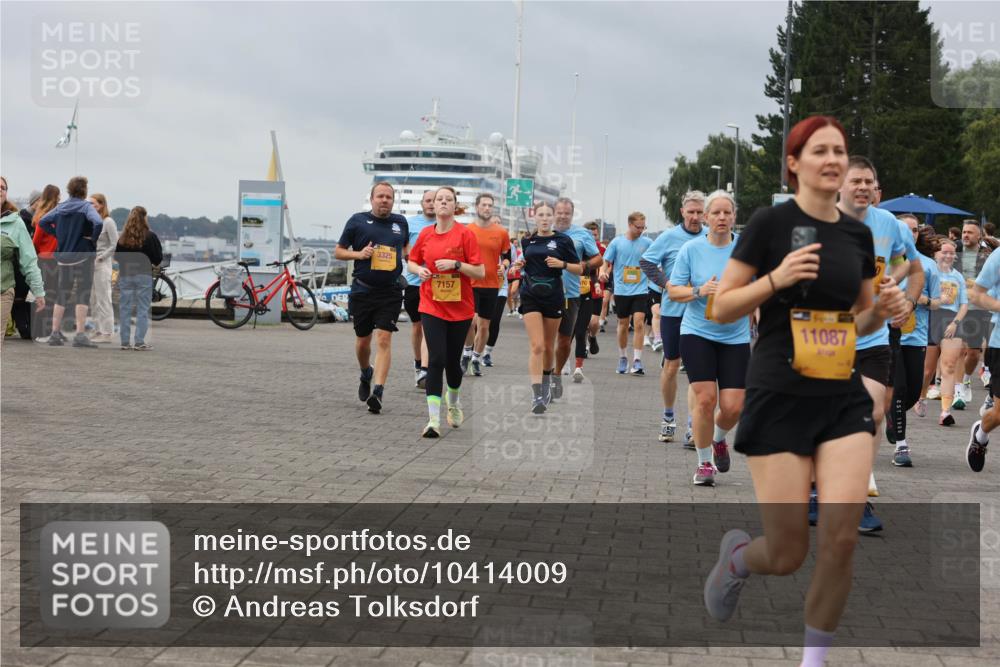 13.09.2026 - Kiel Lauf Andreas Tolksdorf http://msf.ph/oto/10414009 13.09.2026 10:04:54 Kiellinie 3325, 7157, 3, 11087, 4074 meine-sportfotos.de