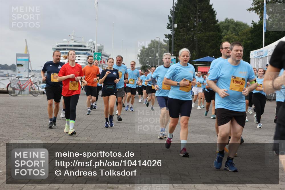 13.09.2026 - Kiel Lauf Andreas Tolksdorf http://msf.ph/oto/10414026 13.09.2026 10:04:55 Kiellinie 3325, 7157, 1, 38, 10660, 953 meine-sportfotos.de