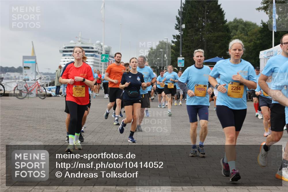 13.09.2026 - Kiel Lauf Andreas Tolksdorf http://msf.ph/oto/10414052 13.09.2026 10:04:56 Kiellinie 39, 7157, 5, 38, 10055, 39, 2254 meine-sportfotos.de