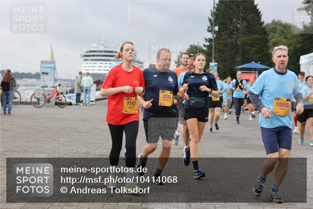 13.09.2026 - Kiel Lauf Andreas Tolksdorf http://msf.ph/oto/10414068 13.09.2026 10:04:57 Kiellinie 38, 7157, 3325, 38, 10055, 114 meine-sportfotos.de
