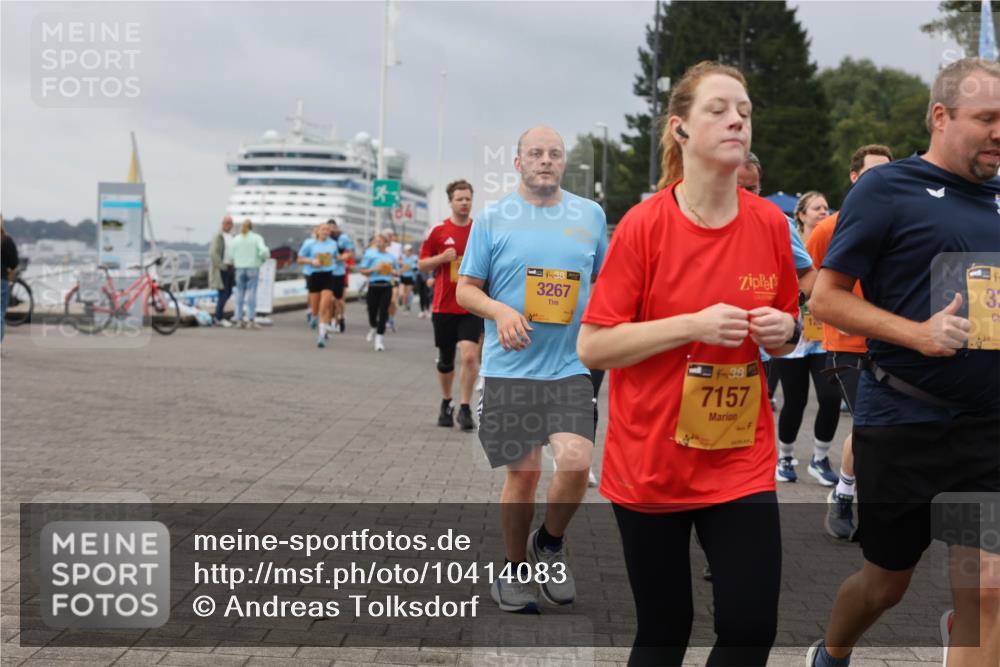 13.09.2026 - Kiel Lauf Andreas Tolksdorf http://msf.ph/oto/10414083 13.09.2026 10:04:58 Kiellinie 3267, 38, 7157, 33 meine-sportfotos.de