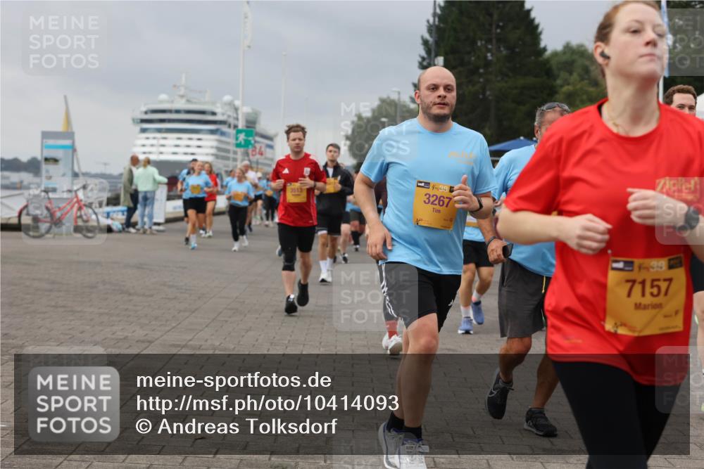 13.09.2026 - Kiel Lauf Andreas Tolksdorf http://msf.ph/oto/10414093 13.09.2026 10:04:59 Kiellinie 3513, 38, 3267, 39, 7157 meine-sportfotos.de