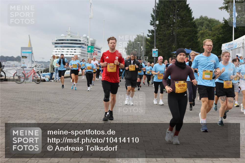 13.09.2026 - Kiel Lauf Andreas Tolksdorf http://msf.ph/oto/10414110 13.09.2026 10:05:00 Kiellinie 1091, 4, 3513, 3413, 10996, 3670, 4980, 7045 meine-sportfotos.de
