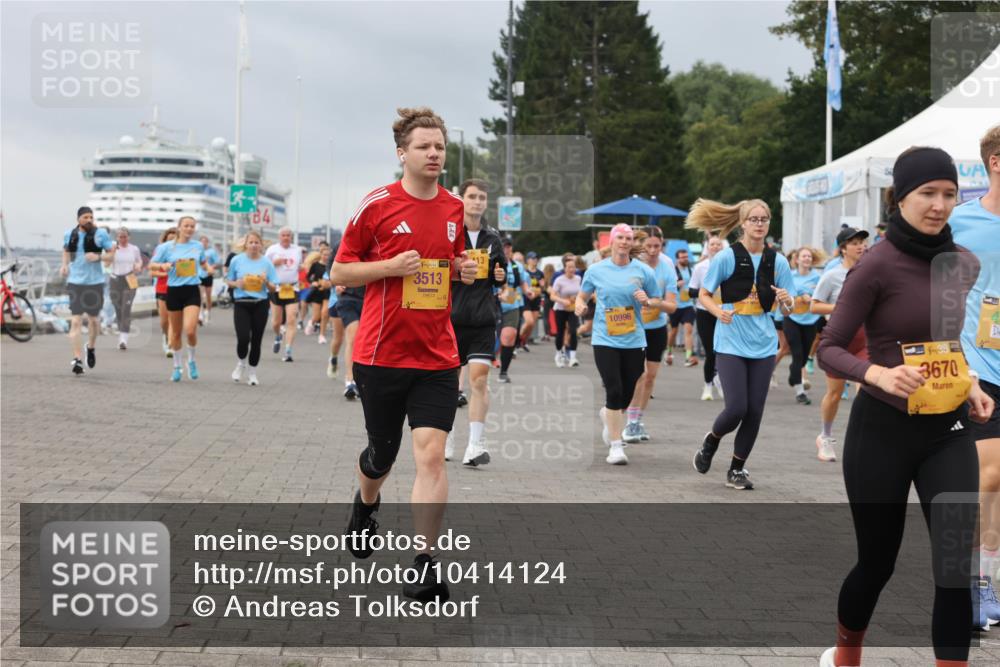13.09.2026 - Kiel Lauf Andreas Tolksdorf http://msf.ph/oto/10414124 13.09.2026 10:05:01 Kiellinie 38, 3513, 10996, 39, 3670 meine-sportfotos.de