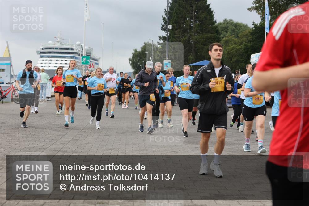 13.09.2026 - Kiel Lauf Andreas Tolksdorf http://msf.ph/oto/10414137 13.09.2026 10:05:03 Kiellinie 11208, 3607, 4, 10916, 413, 9484 meine-sportfotos.de