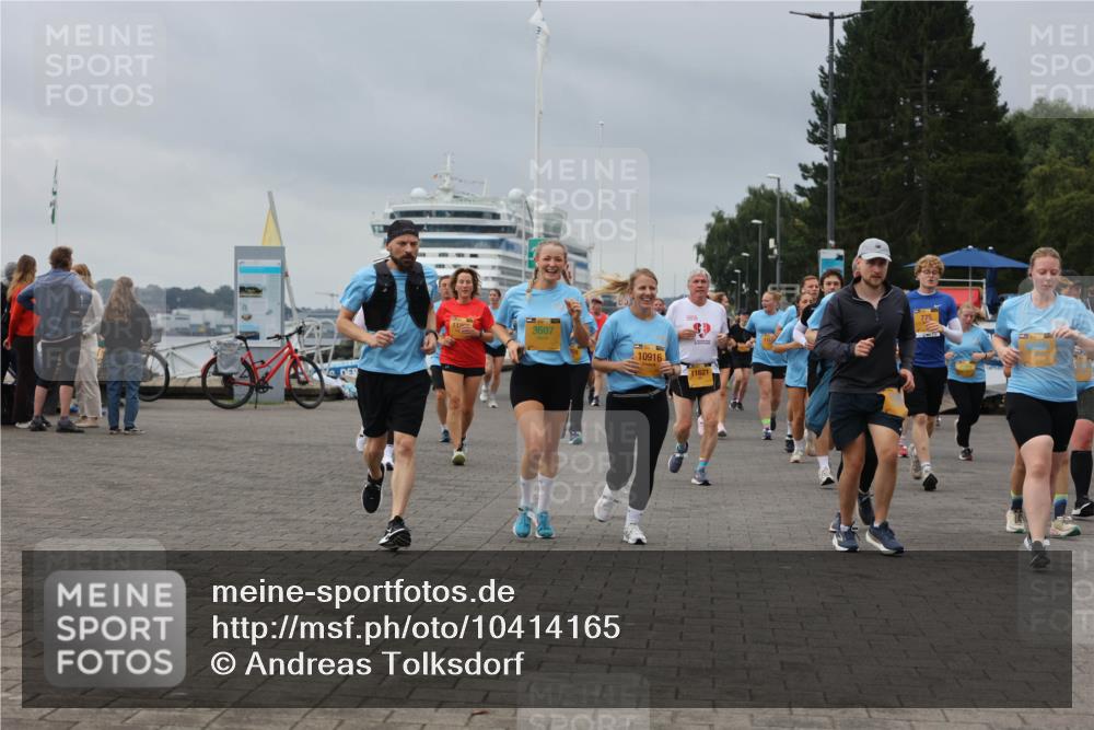 13.09.2026 - Kiel Lauf Andreas Tolksdorf http://msf.ph/oto/10414165 13.09.2026 10:05:05 Kiellinie 3607, 1430, 10916, 11621, 775 meine-sportfotos.de