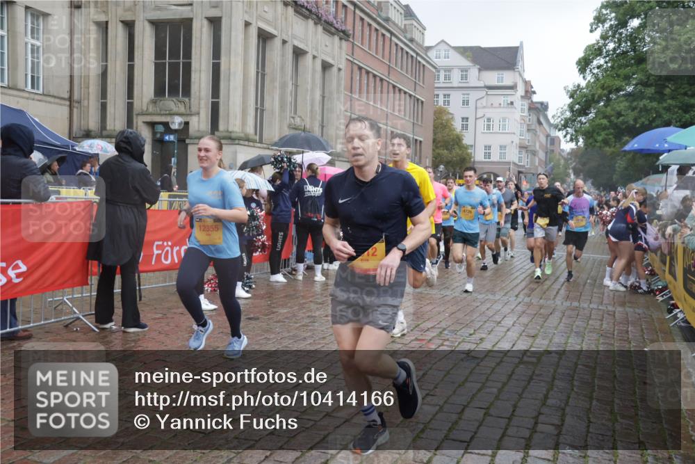 13.09.2026 - Kiel Lauf Yannick Fuchs http://msf.ph/oto/10414166 13.09.2026 10:45:58 Ziel 123, 499, 550, 665, 1725, 2421, 3781, 3844, 5348, 5510, 5515, 5564, 6385, 7073, 7772, 8403, 8551, 8655, 8881, 9375, 9843, 10046, 10569, 10615, 10735, 10975, 11670, 11822, 12150, 12224, 12748, 360, 461, 499, 1012, 1015, 1065, 1180, 1229, 1267, 1484, 1537, 1682, 1752, 1969, 2563, 2599, 2836, 3075, 3182, 3347, 3608, 3749, 3807, 4151, 4536, 4586, 4699, 4726, 5072, 5205, 5278, 5957, 6269, 6406, 7503, 7889, 8203, 8282, 8442, 8731, 8816, 498, 9207 meine-sportfotos.de