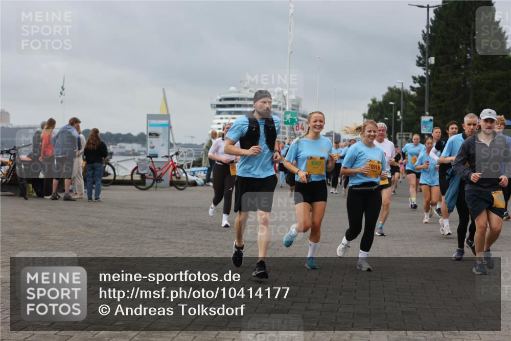 13.09.2026 - Kiel Lauf Andreas Tolksdorf http://msf.ph/oto/10414177 13.09.2026 10:05:06 Kiellinie 84, 35, 3607, 10916 meine-sportfotos.de
