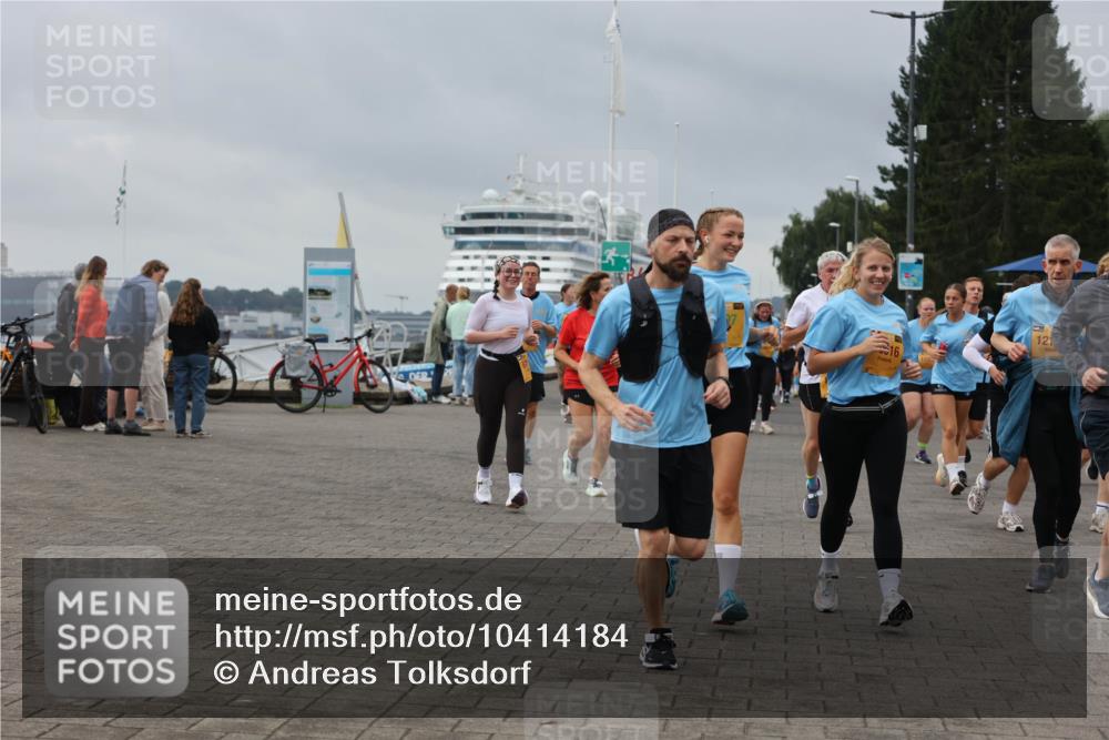 13.09.2026 - Kiel Lauf Andreas Tolksdorf http://msf.ph/oto/10414184 13.09.2026 10:05:06 Kiellinie 121 meine-sportfotos.de