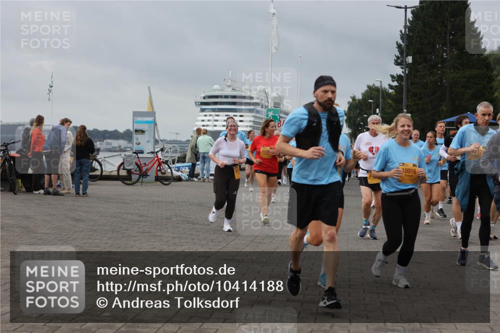 13.09.2026 - Kiel Lauf Andreas Tolksdorf http://msf.ph/oto/10414188 13.09.2026 10:05:06 Kiellinie 1120, 10916, 2179 meine-sportfotos.de