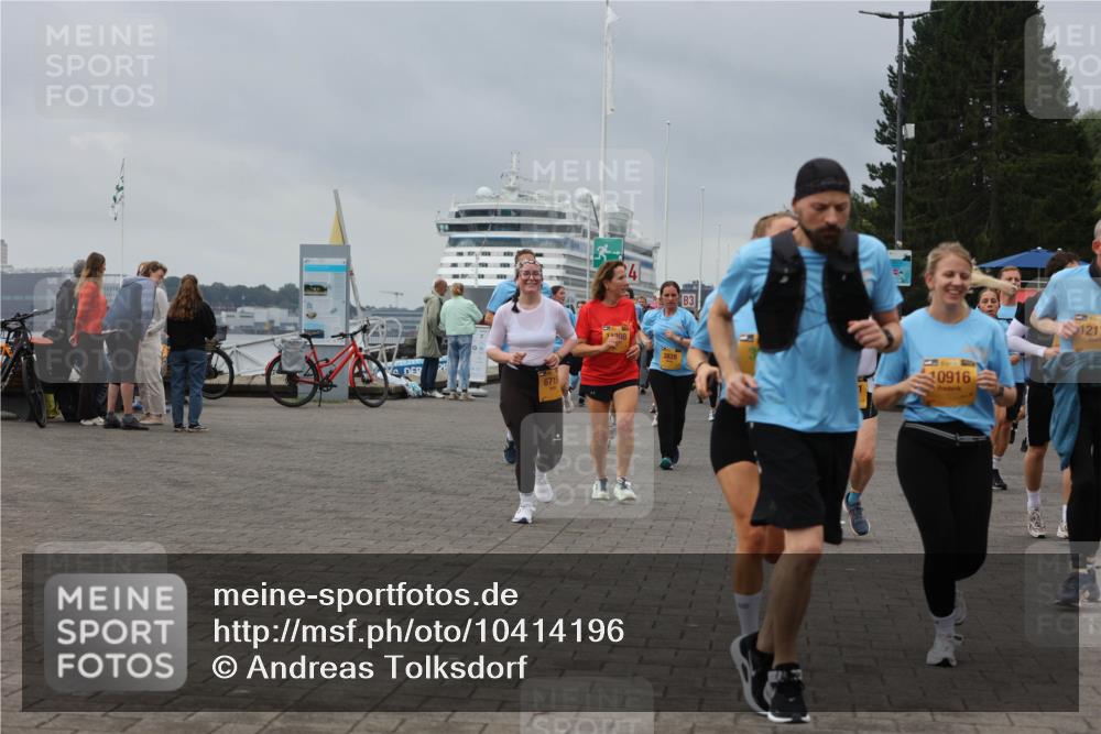 13.09.2026 - Kiel Lauf Andreas Tolksdorf http://msf.ph/oto/10414196 13.09.2026 10:05:07 Kiellinie 6715, 11208, 3828, 3, 10916, 1212 meine-sportfotos.de