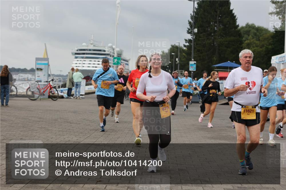 13.09.2026 - Kiel Lauf Andreas Tolksdorf http://msf.ph/oto/10414200 13.09.2026 10:05:09 Kiellinie 6715, 1, 1, 38, 11621 meine-sportfotos.de