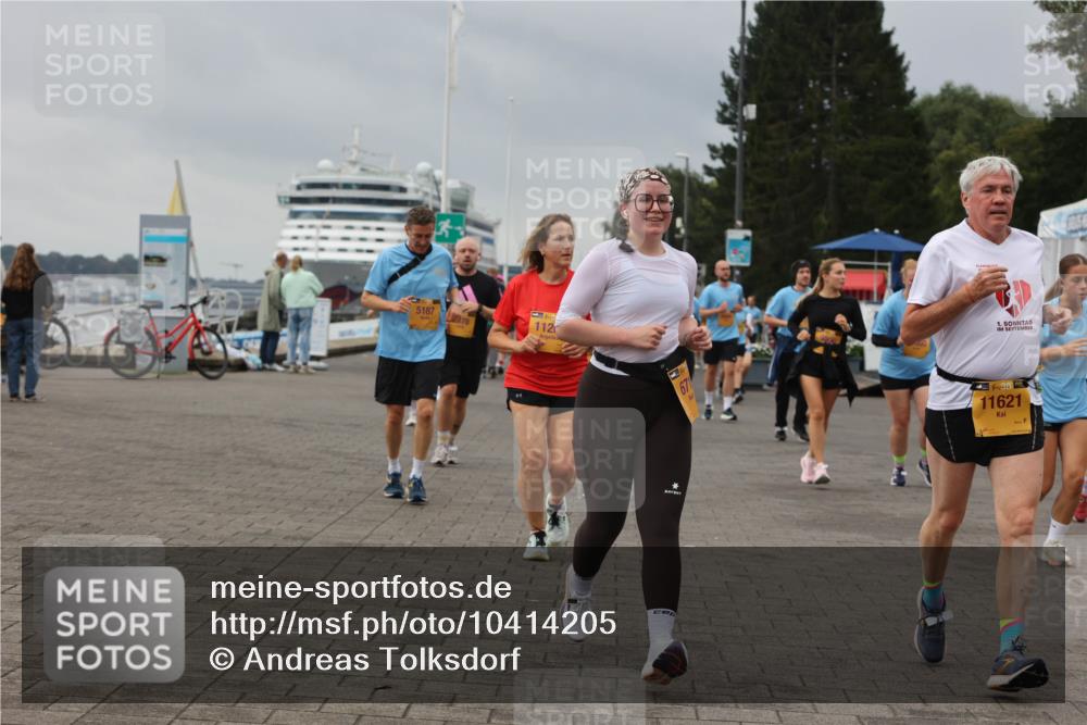 13.09.2026 - Kiel Lauf Andreas Tolksdorf http://msf.ph/oto/10414205 13.09.2026 10:05:09 Kiellinie 5187, 78, 112, 1, 39, 11621 meine-sportfotos.de