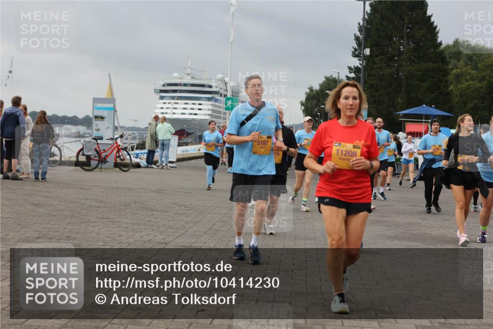 13.09.2026 - Kiel Lauf Andreas Tolksdorf http://msf.ph/oto/10414230 13.09.2026 10:05:11 Kiellinie 5187, 078, 11208, 196 meine-sportfotos.de