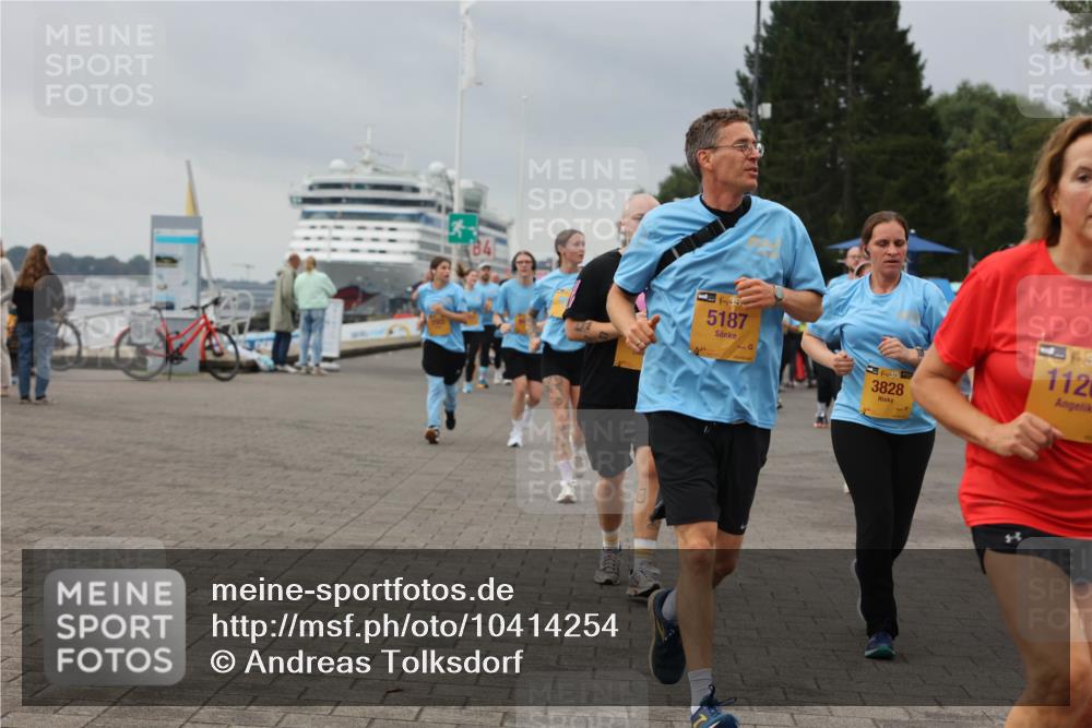 13.09.2026 - Kiel Lauf Andreas Tolksdorf http://msf.ph/oto/10414254 13.09.2026 10:05:12 Kiellinie 5187, 139, 3828, 175, 112 meine-sportfotos.de