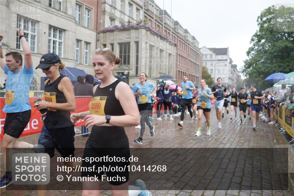 13.09.2026 - Kiel Lauf Yannick Fuchs http://msf.ph/oto/10414268 13.09.2026 10:46:05 Ziel 272, 498, 550, 665, 1030, 1374, 1582, 3781, 3844, 5348, 5510, 5515, 5564, 6385, 6436, 6980, 7073, 7241, 7772, 7939, 8403, 8551, 8561, 8655, 8881, 9207, 9375, 9715, 10050, 10615, 10735, 10809, 10975, 11670, 11822, 12748, 123, 360, 499, 1015, 1065, 1180, 1229, 1484, 1537, 1682, 1725, 1752, 2421, 2563, 2599, 3182, 3347, 3608, 3749, 3807, 4586, 5072, 5205, 5278, 6269, 6406, 7503, 7889, 8203, 8282, 8442, 8731, 8816, 6269 meine-sportfotos.de