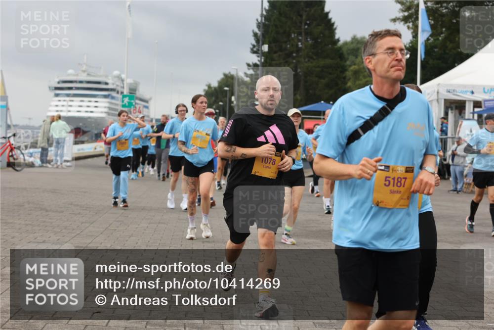 13.09.2026 - Kiel Lauf Andreas Tolksdorf http://msf.ph/oto/10414269 13.09.2026 10:05:13 Kiellinie 1078, 39, 5187 meine-sportfotos.de