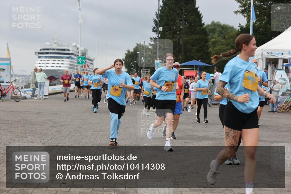 13.09.2026 - Kiel Lauf Andreas Tolksdorf http://msf.ph/oto/10414308 13.09.2026 10:05:15 Kiellinie 84, 2503, 8429, 10704 meine-sportfotos.de