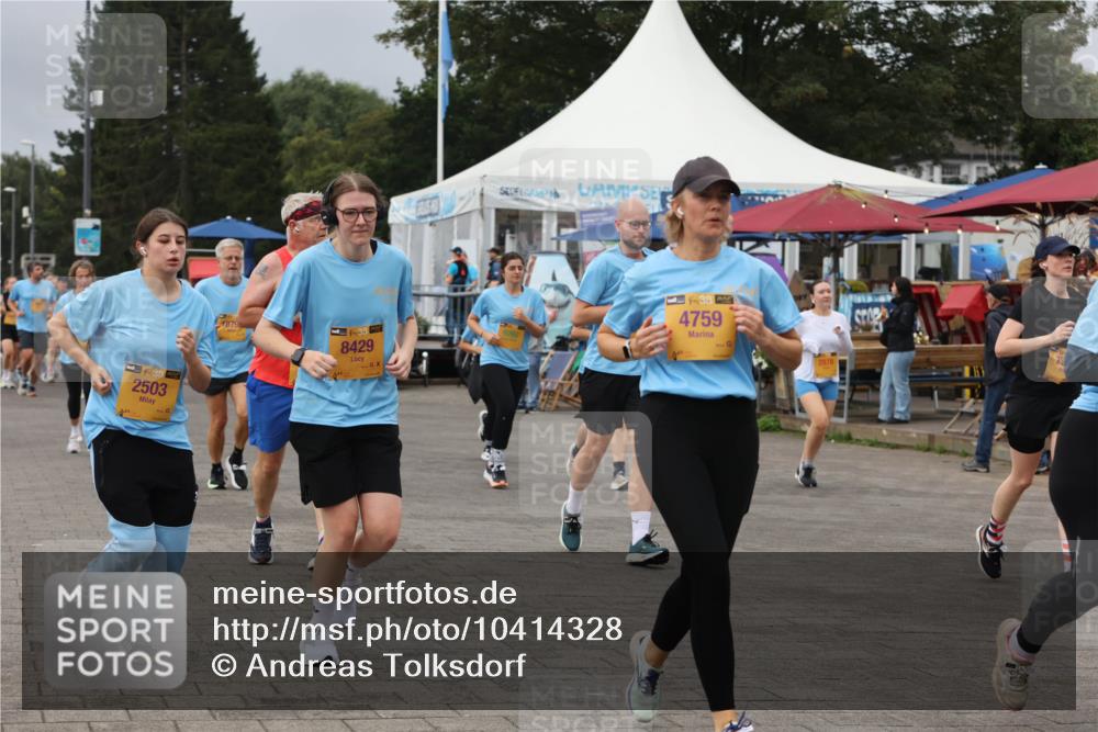 13.09.2026 - Kiel Lauf Andreas Tolksdorf http://msf.ph/oto/10414328 13.09.2026 10:05:17 Kiellinie 4, 38, 2503, 879, 8429, 4759, 2878 meine-sportfotos.de