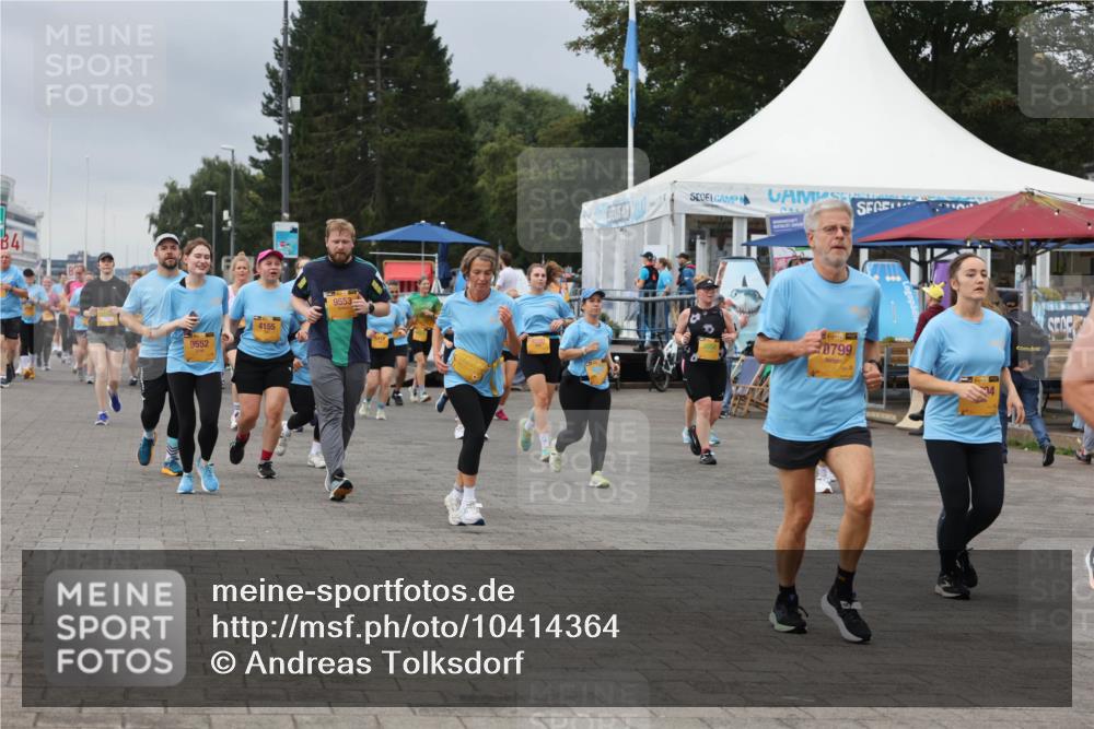 13.09.2026 - Kiel Lauf Andreas Tolksdorf http://msf.ph/oto/10414364 13.09.2026 10:05:20 Kiellinie 34, 9552, 4155, 9553, 8, 38, 0799 meine-sportfotos.de