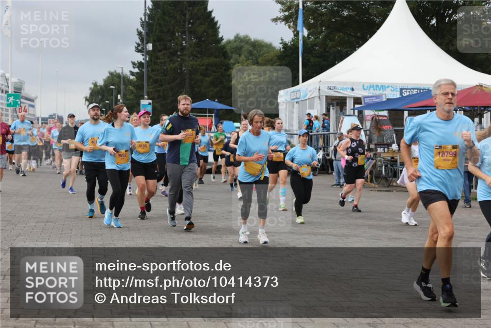 13.09.2026 - Kiel Lauf Andreas Tolksdorf http://msf.ph/oto/10414373 13.09.2026 10:05:20 Kiellinie 13, 4, 487, 9552, 4155, 1, 38, 10799 meine-sportfotos.de