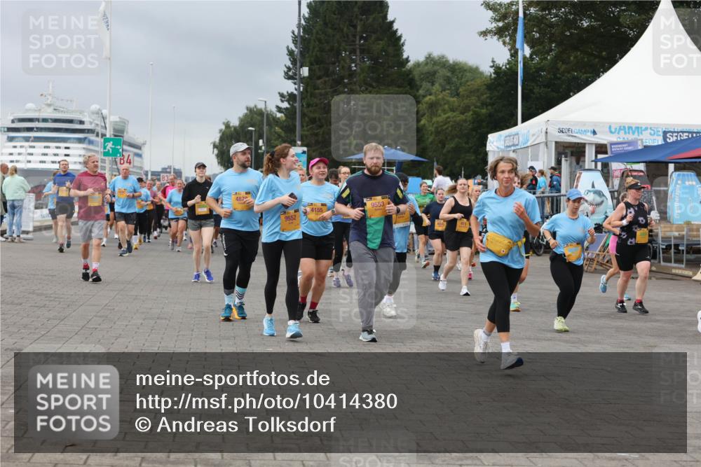13.09.2026 - Kiel Lauf Andreas Tolksdorf http://msf.ph/oto/10414380 13.09.2026 10:05:20 Kiellinie 4870, 4155, 9553, 9552, 415 meine-sportfotos.de
