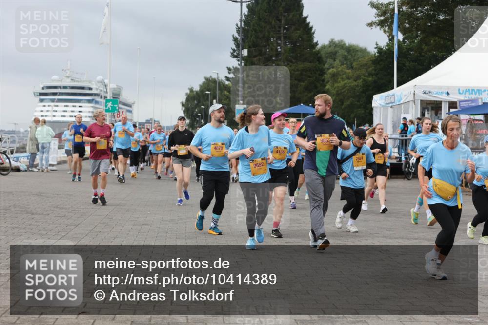 13.09.2026 - Kiel Lauf Andreas Tolksdorf http://msf.ph/oto/10414389 13.09.2026 10:05:21 Kiellinie 13, 3, 4870, 9552, 4155, 955, 2697 meine-sportfotos.de