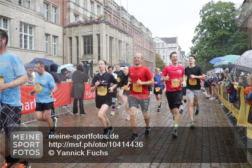 13.09.2026 - Kiel Lauf Yannick Fuchs http://msf.ph/oto/10414436 13.09.2026 10:46:15 Ziel 272, 498, 1013, 2448, 2776, 3422, 4331, 4397, 4516, 5017, 5421, 7044, 7241, 7840, 7939, 8277, 8310, 9207, 9361, 10050, 10469, 10699, 10809, 11642, 12000, 12077, 12306, 12481, 123, 498, 499, 550, 665, 1015, 1030, 1065, 1229, 1374, 1484, 1537, 1582, 1725, 2421, 2563, 3608, 3781, 3807, 3844, 5072, 5205, 5278, 5348, 5510, 5515, 5564, 6385, 6436, 6980, 7073, 7503, 7772, 7889, 8203, 8403, 8442, 8551, 8561, 8655, 8731, 8816, 8881, 9207, 9375, 9715, 10809 meine-sportfotos.de