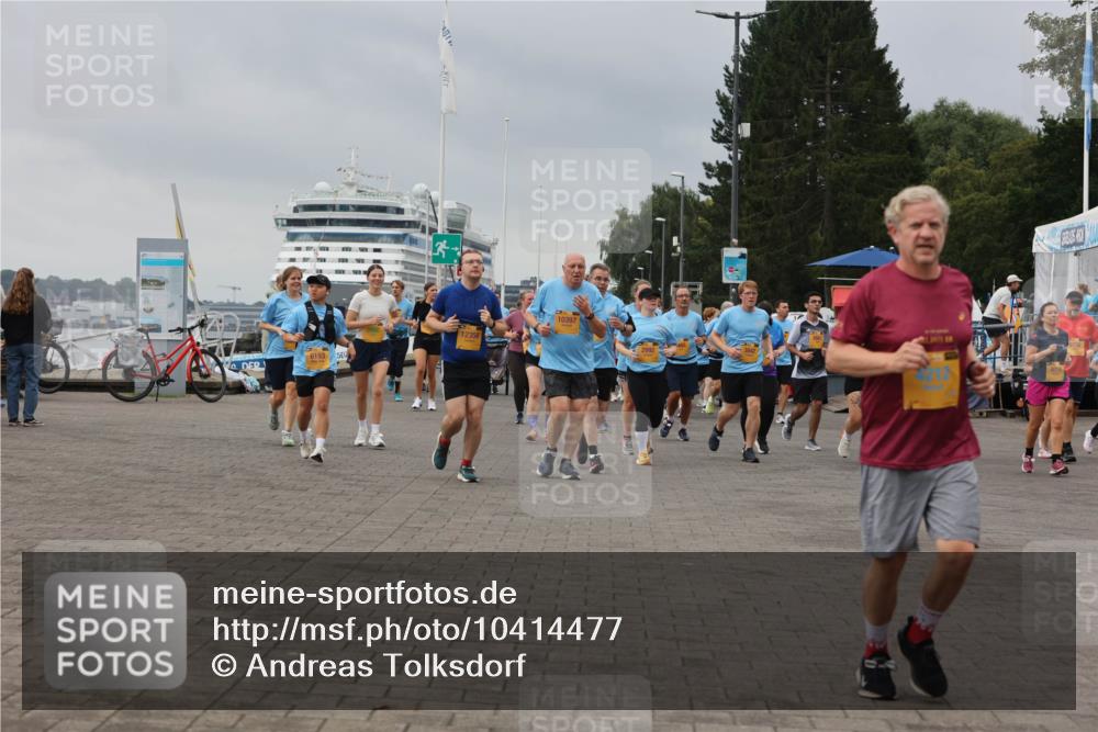 13.09.2026 - Kiel Lauf Andreas Tolksdorf http://msf.ph/oto/10414477 13.09.2026 10:05:26 Kiellinie 6193, 3, 10397 meine-sportfotos.de