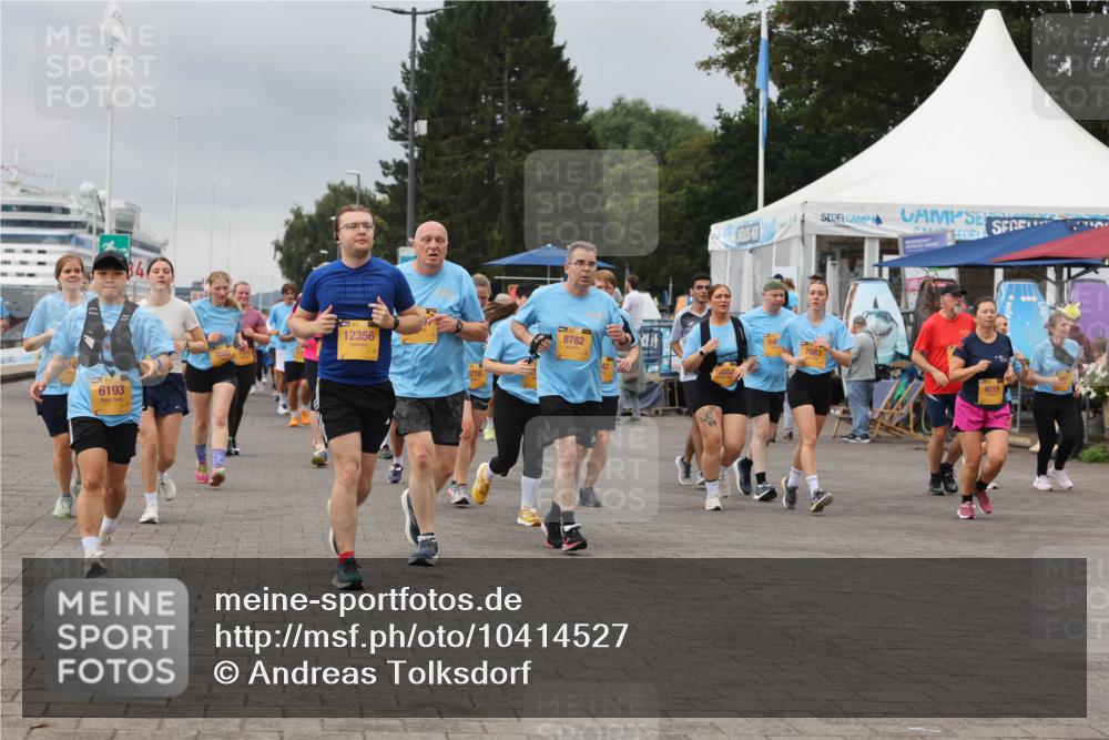 13.09.2026 - Kiel Lauf Andreas Tolksdorf http://msf.ph/oto/10414527 13.09.2026 10:05:29 Kiellinie 34, 6193, 12356, 1216, 8782, 10352, 7683, 4019 meine-sportfotos.de