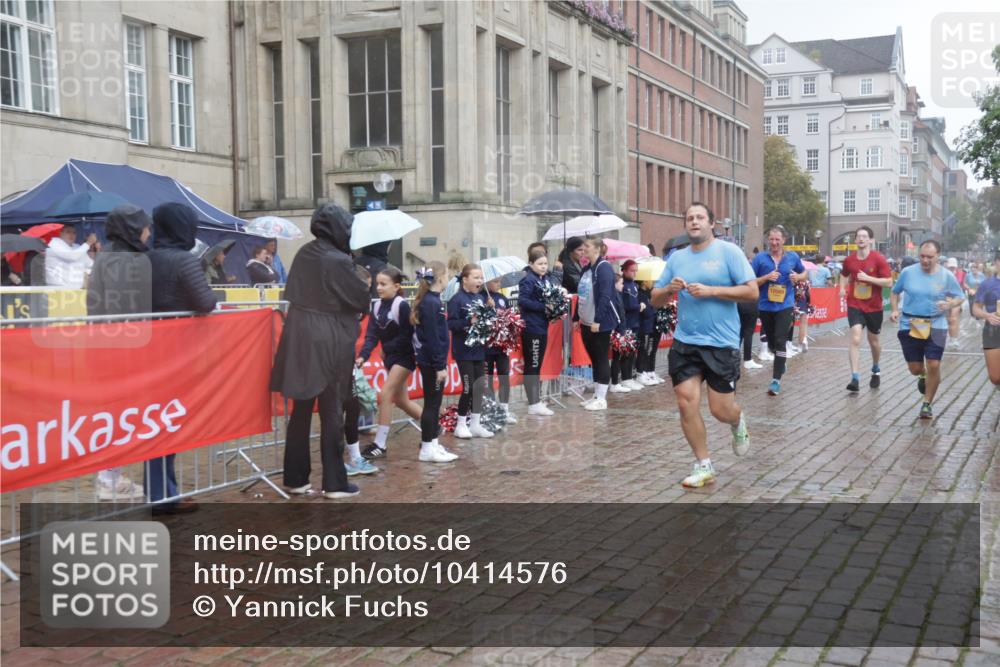 13.09.2026 - Kiel Lauf Yannick Fuchs http://msf.ph/oto/10414576 13.09.2026 10:46:24 Ziel 206, 1013, 1430, 1913, 2037, 2448, 2776, 4331, 4397, 4516, 5421, 7044, 7840, 8277, 8520, 9361, 9415, 10469, 10699, 10836, 11232, 11642, 12000, 12704, 12743, 123, 272, 498, 550, 665, 1030, 1374, 1582, 1725, 2421, 2448, 3422, 3781, 3844, 5017, 5348, 5510, 5515, 5564, 6385, 6436, 6980, 7073, 7241, 7772, 7840, 7939, 8310, 8403, 8551, 8561, 8655, 8881, 9207, 9375, 9715, 10050, 10809, 4499, 9875, 12466, 1229, 1537, 2563, 7889 meine-sportfotos.de