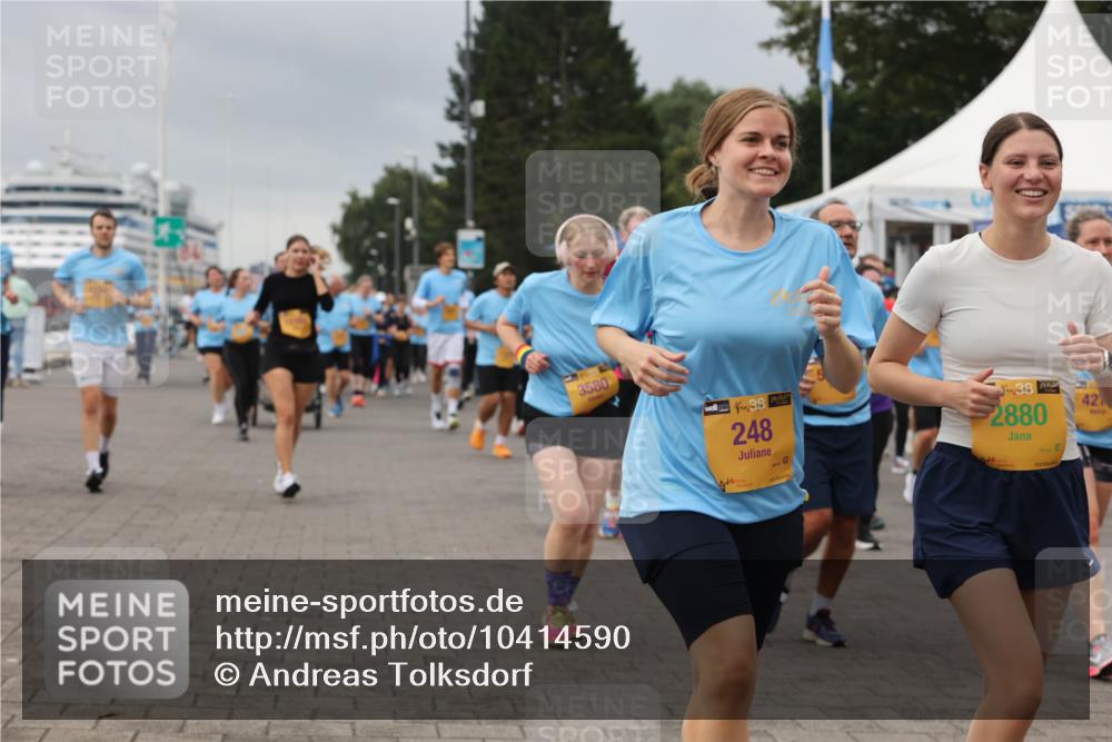 13.09.2026 - Kiel Lauf Andreas Tolksdorf http://msf.ph/oto/10414590 13.09.2026 10:05:33 Kiellinie 3580, 48, 248, 48, 2880, 42 meine-sportfotos.de