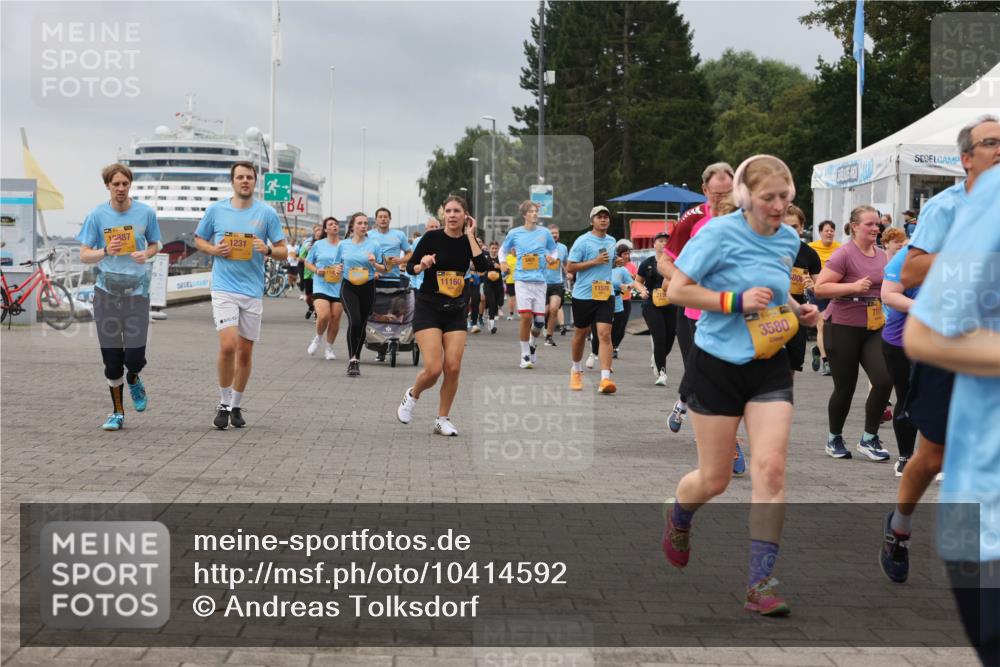 13.09.2026 - Kiel Lauf Andreas Tolksdorf http://msf.ph/oto/10414592 13.09.2026 10:05:33 Kiellinie 12387, 1231, 3, 4, 11160, 11576, 213, 39, 3580, 80, 711 meine-sportfotos.de