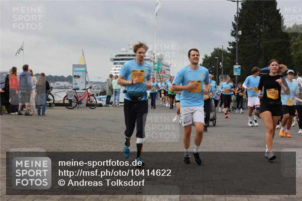13.09.2026 - Kiel Lauf Andreas Tolksdorf http://msf.ph/oto/10414622 13.09.2026 10:05:35 Kiellinie 12387, 5123, 11160, 11576 meine-sportfotos.de