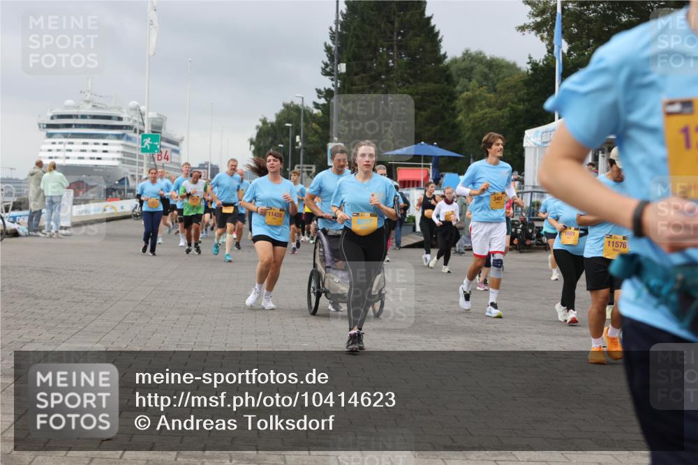 13.09.2026 - Kiel Lauf Andreas Tolksdorf http://msf.ph/oto/10414623 13.09.2026 10:05:38 Kiellinie 4, 11428, 1601, 11576, 12 meine-sportfotos.de
