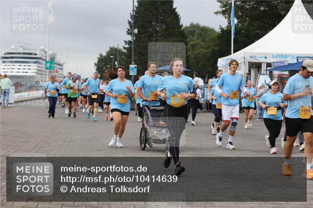 13.09.2026 - Kiel Lauf Andreas Tolksdorf http://msf.ph/oto/10414639 13.09.2026 10:05:38 Kiellinie 13, 84, 11428, 11429, 38, 8517, 6341, 3401, 1601, 11576 meine-sportfotos.de