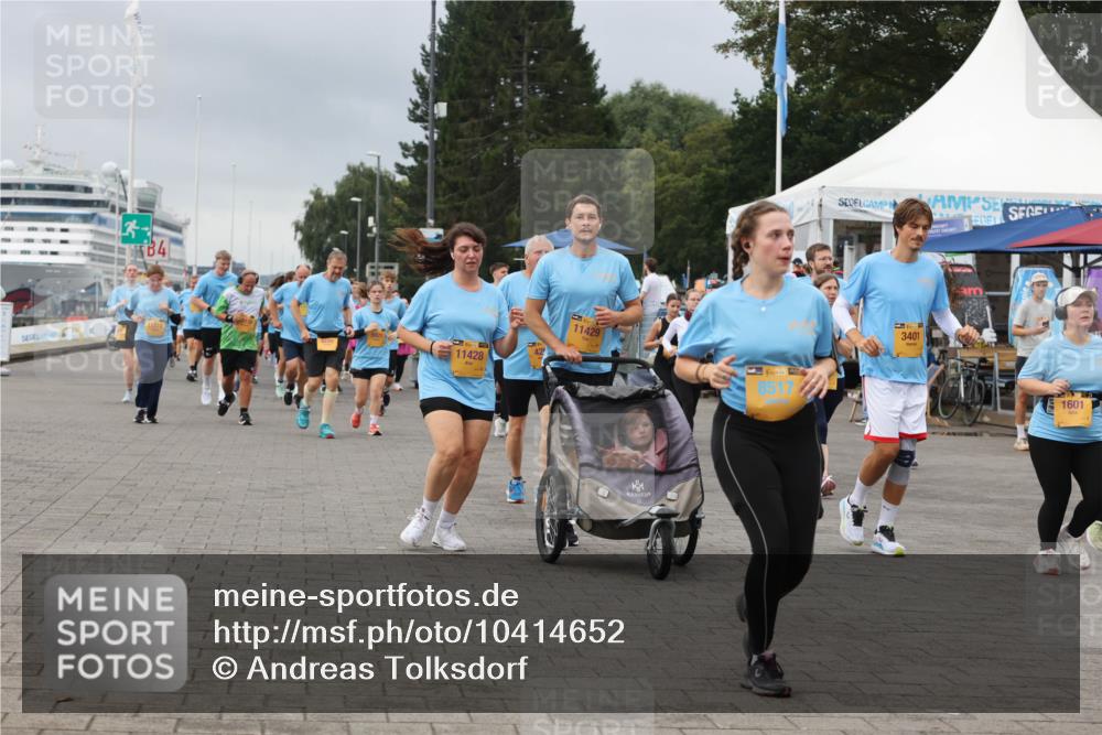 13.09.2026 - Kiel Lauf Andreas Tolksdorf http://msf.ph/oto/10414652 13.09.2026 10:05:39 Kiellinie 3, 11429, 42, 11210, 11428, 4, 39, 8517, 3401, 1601 meine-sportfotos.de