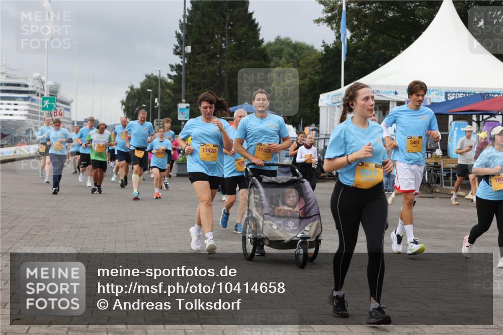13.09.2026 - Kiel Lauf Andreas Tolksdorf http://msf.ph/oto/10414658 13.09.2026 10:05:39 Kiellinie 13, 84, 11210, 11428, 11429, 426, 39, 8517, 3401, 160 meine-sportfotos.de