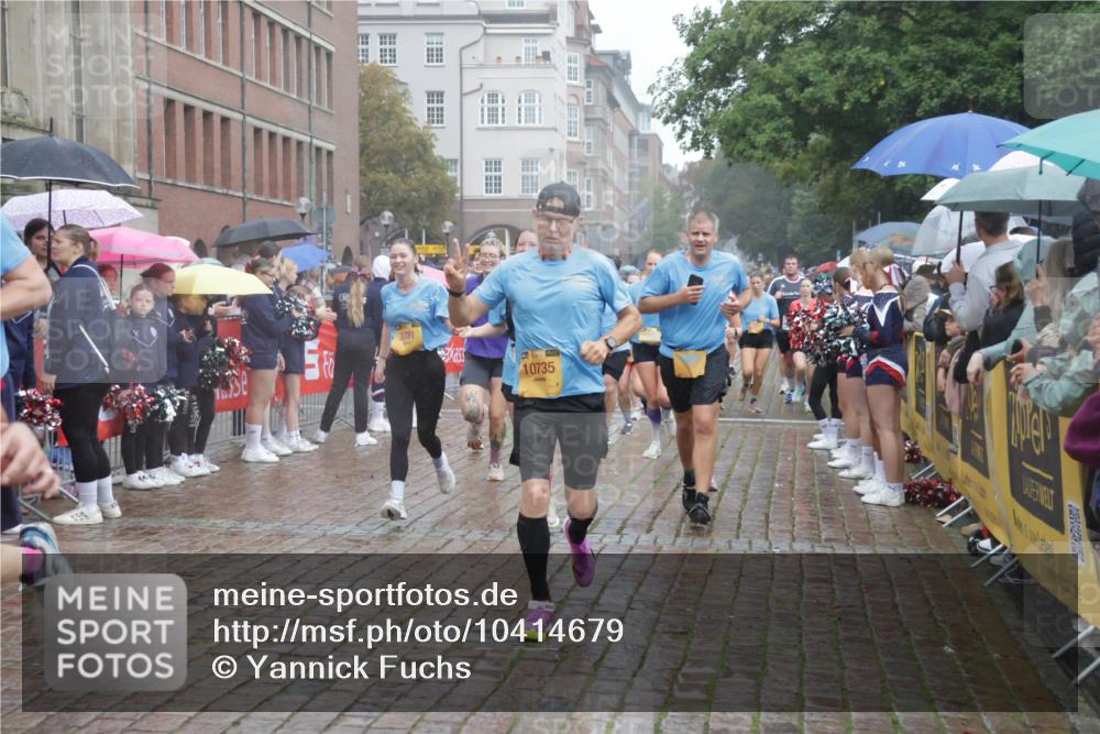 13.09.2026 - Kiel Lauf Yannick Fuchs http://msf.ph/oto/10414679 13.09.2026 10:46:30 Ziel 206, 972, 1325, 1430, 1913, 2027, 2037, 3117, 3677, 4242, 4763, 7061, 8520, 8678, 9415, 9844, 10758, 10836, 11232, 11742, 11825, 12000, 12307, 12704, 12743, 272, 498, 550, 665, 1013, 1030, 1374, 1582, 2448, 2776, 3422, 3781, 3844, 4331, 4397, 4516, 5017, 5348, 5421, 5510, 5515, 5564, 6385, 6436, 6980, 7044, 7073, 7241, 7772, 7840, 7939, 8277, 8310, 8403, 8551, 8561, 8655, 8881, 9207, 9361, 9375, 9715, 10050, 10469, 10699, 10809, 11642, 12000, 4499, 9875, 12466 meine-sportfotos.de