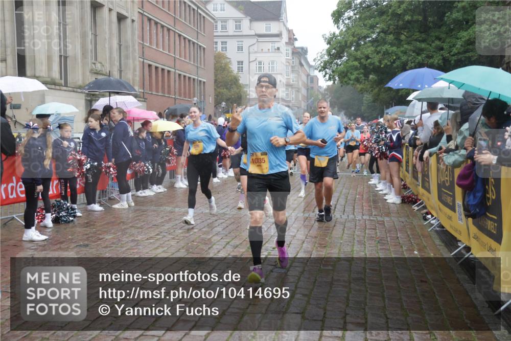 13.09.2026 - Kiel Lauf Yannick Fuchs http://msf.ph/oto/10414695 13.09.2026 10:46:31 Ziel 206, 972, 1325, 1430, 1913, 2027, 2037, 3117, 3677, 4242, 4499, 4763, 7061, 8520, 8678, 9415, 9844, 10758, 10836, 11232, 11742, 11825, 12307, 12466, 12704, 12743, 272, 498, 550, 665, 1013, 1030, 1374, 1582, 2448, 2776, 3422, 3781, 3844, 4331, 4397, 4516, 5017, 5348, 5421, 5510, 5515, 5564, 6385, 6436, 6980, 7044, 7073, 7241, 7772, 7840, 7939, 8277, 8310, 8403, 8551, 8561, 8655, 8881, 9207, 9361, 9375, 9715, 10050, 10469, 10699, 10809, 11642, 12000, 9875 meine-sportfotos.de