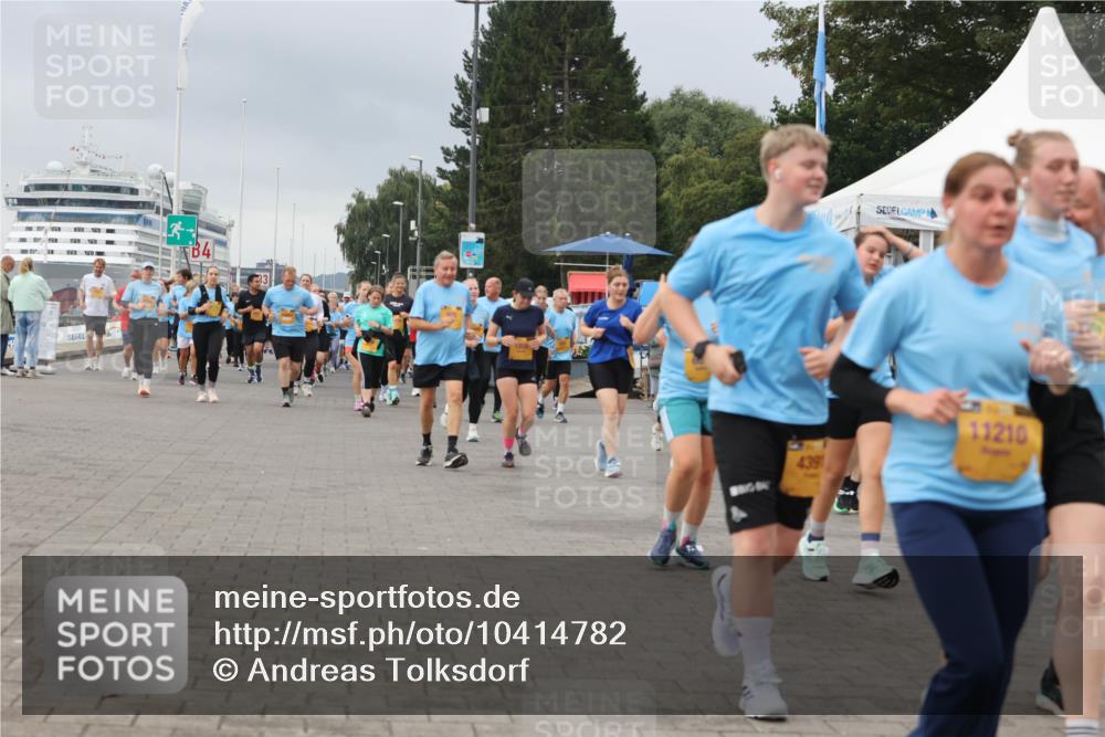 13.09.2026 - Kiel Lauf Andreas Tolksdorf http://msf.ph/oto/10414782 13.09.2026 10:05:48 Kiellinie 11210 meine-sportfotos.de
