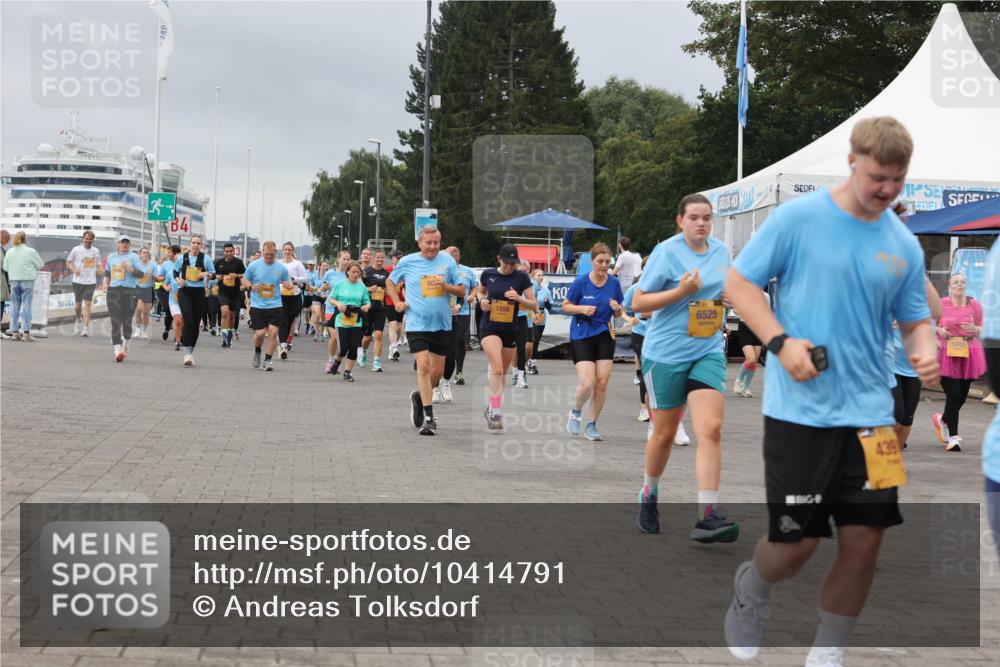 13.09.2026 - Kiel Lauf Andreas Tolksdorf http://msf.ph/oto/10414791 13.09.2026 10:05:49 Kiellinie 34, 80, 1858, 6525, 4391 meine-sportfotos.de