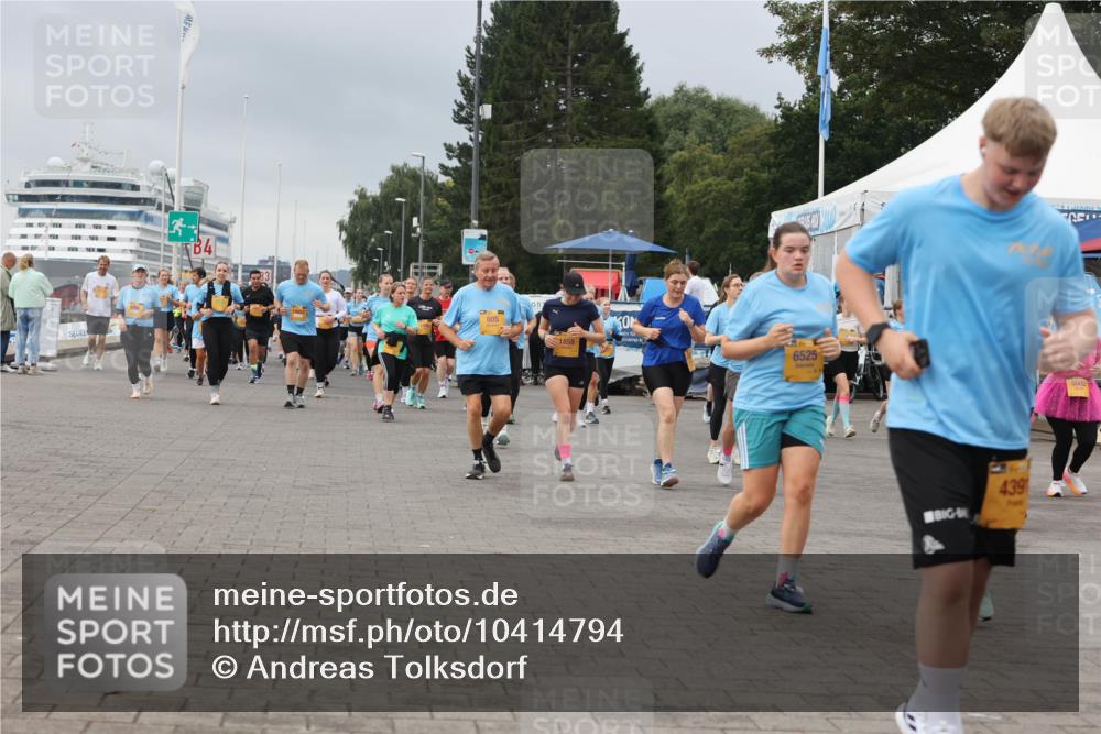 13.09.2026 - Kiel Lauf Andreas Tolksdorf http://msf.ph/oto/10414794 13.09.2026 10:05:49 Kiellinie 4, 805, 08, 1858, 6525, 439, 5002 meine-sportfotos.de